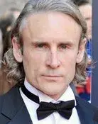 Cal MacAninch