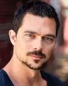Luke Arnold