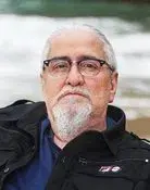 Peque Gallaga