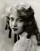 Doris Lloyd