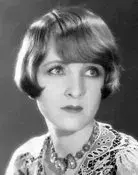 Claire Windsor