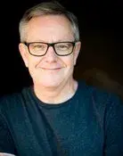 Jonathan Biggins