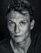 Oliver Masucci