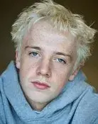 Leo Ashton