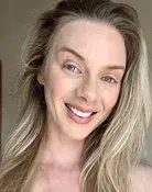 Amanda Stoer