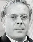 Aubrey Morris