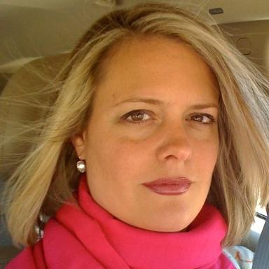 Elizabeth Cox