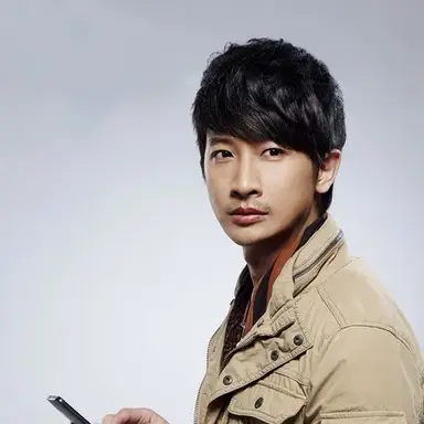 Darren Chiu