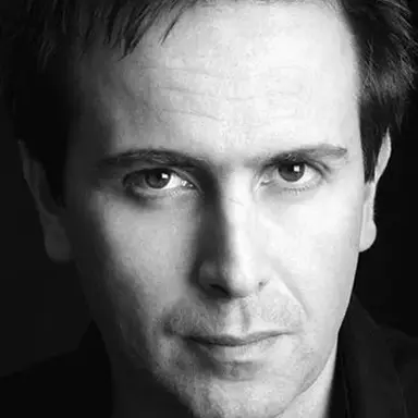 Hywel Simons