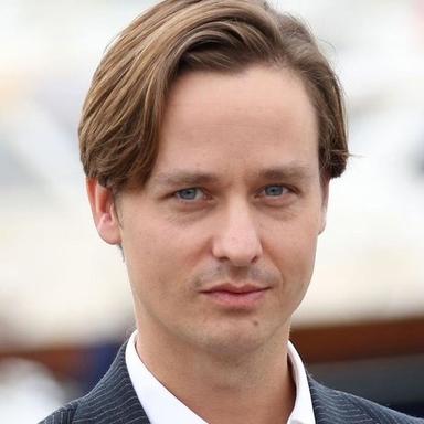 Tom Schilling