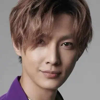 Aaron Yan