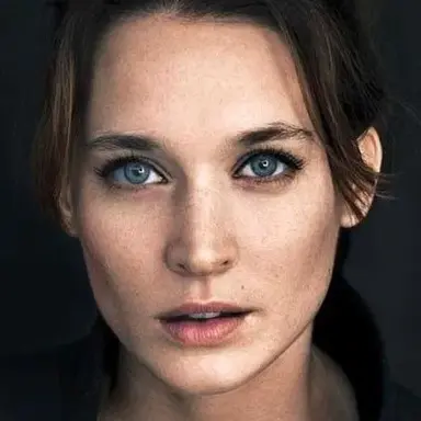 Josefin Asplund
