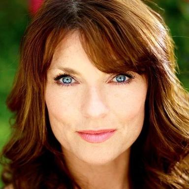 Jacqueline Leonard