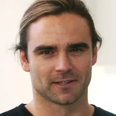 Dustin Clare