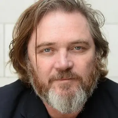 Alex Ferns