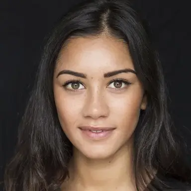 Luciane Buchanan