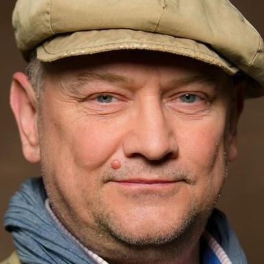 István Znamenák