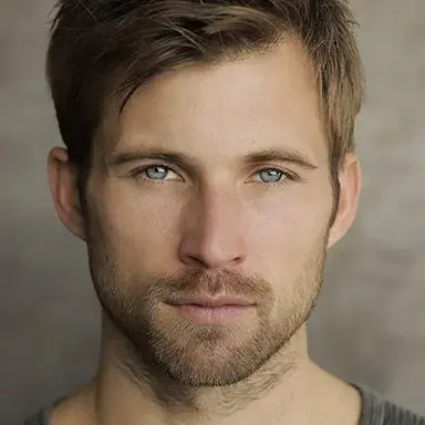 Justin Deeley