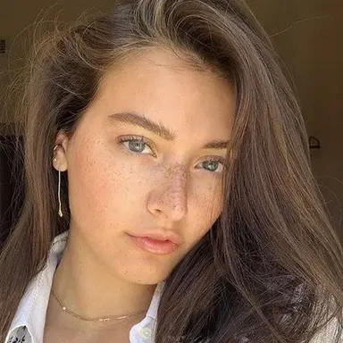 Jessica Clements