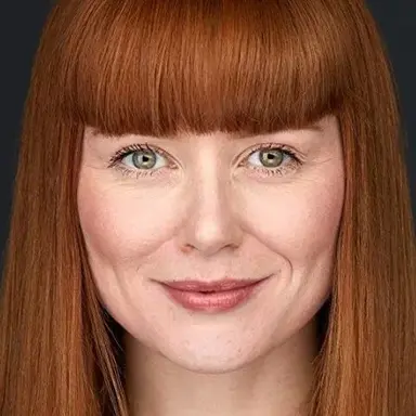 Holly Cinnamon