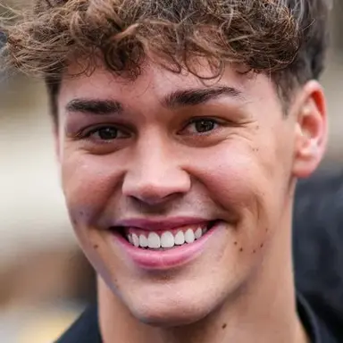 Noah Beck