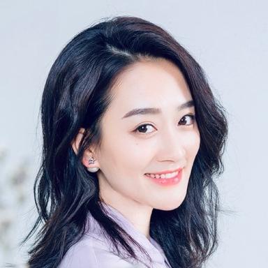 Elaine Cai