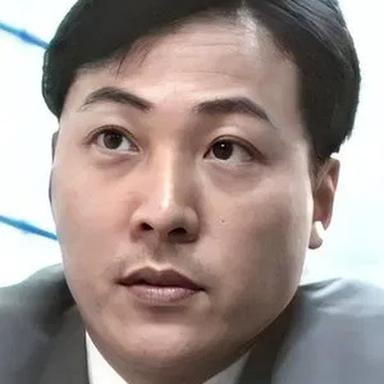 Chui Bo-Lun