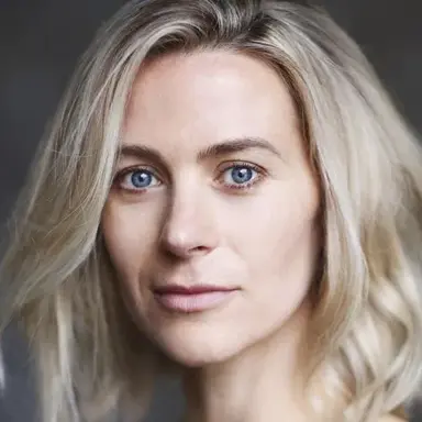 Lucy Lowe