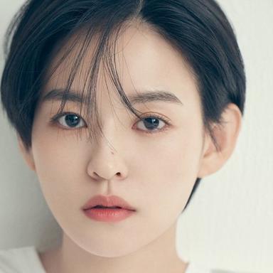 Kim Yoon-hye
