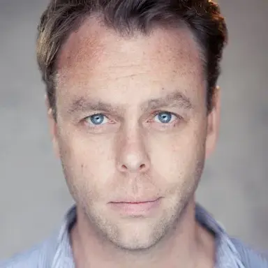Bruce Mackinnon