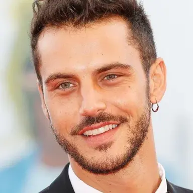 Andrea Montovoli