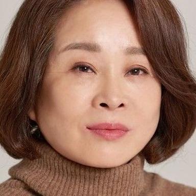 Jun Sung-ae
