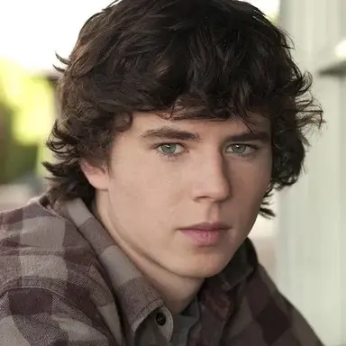 Charlie McDermott