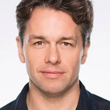 Julian Ovenden