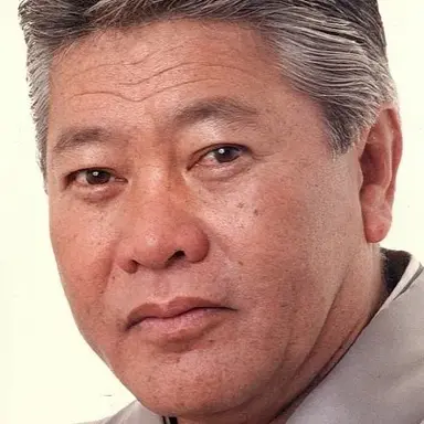 Danny Kamekona