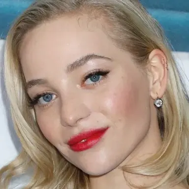 Maggie Nixon