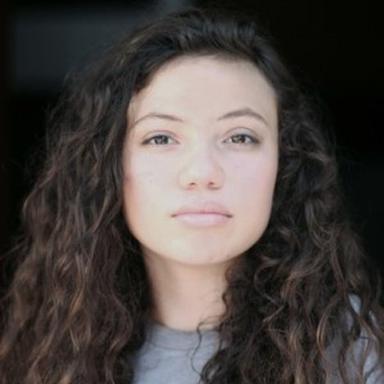 Isabela Costine