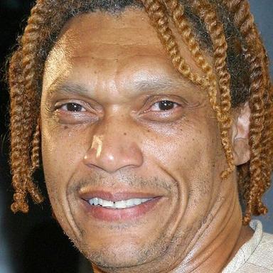 Hawthorne James