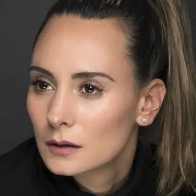 Sandra Kai