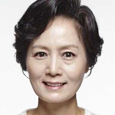 Kim Geun-young