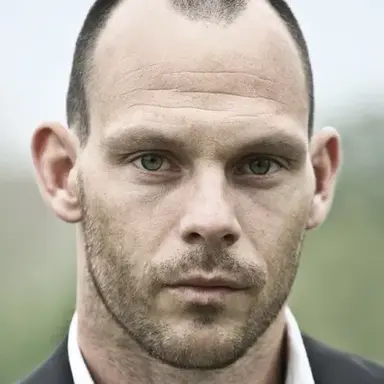 Douglas Robson