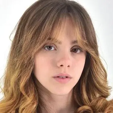 Júlia Svacinna