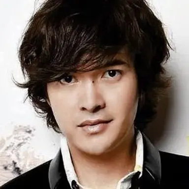 Ronnadet Wongsaroj