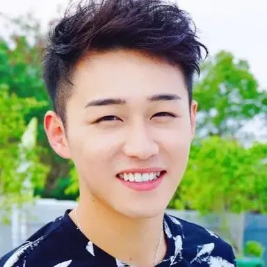 Alex Yung