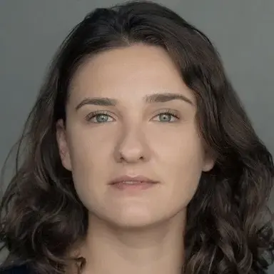 Bea Svistunenko