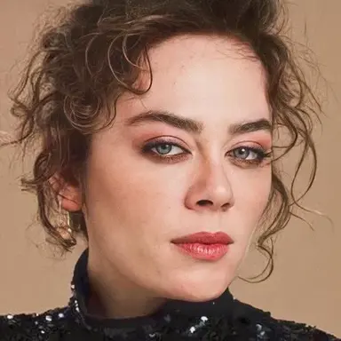 Demet Evgar
