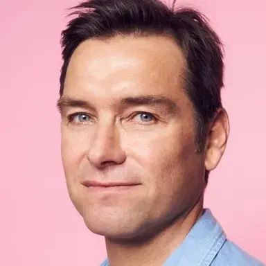 Antony Starr