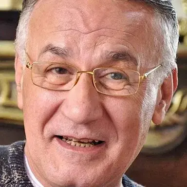 Ezzat Abu Ouf