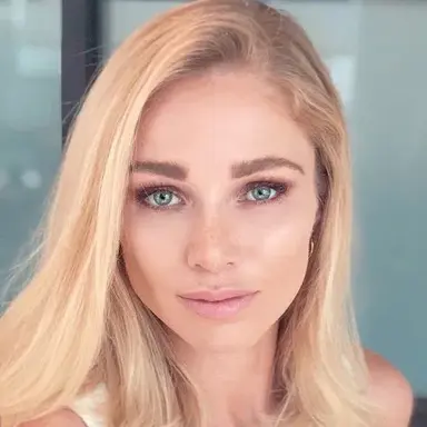 Alyssa Julya Smith