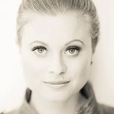Bonnie Piesse